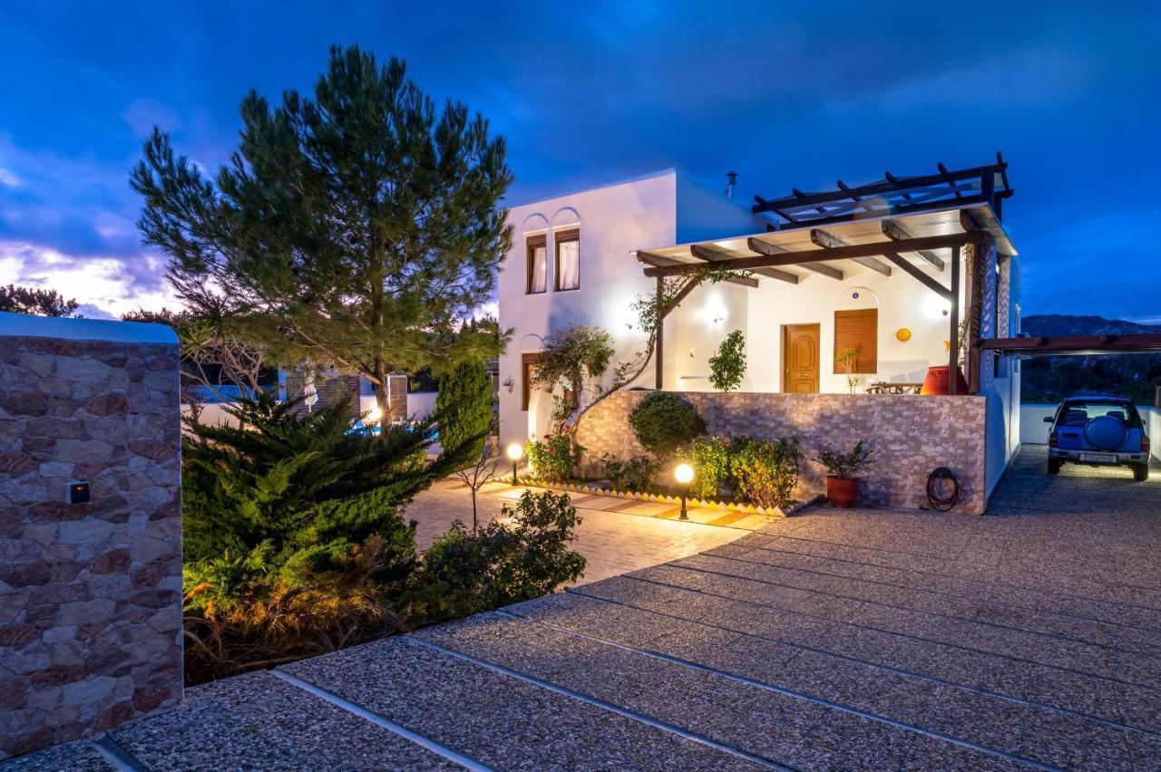 Evilion Villa 根纳迪 外观 照片