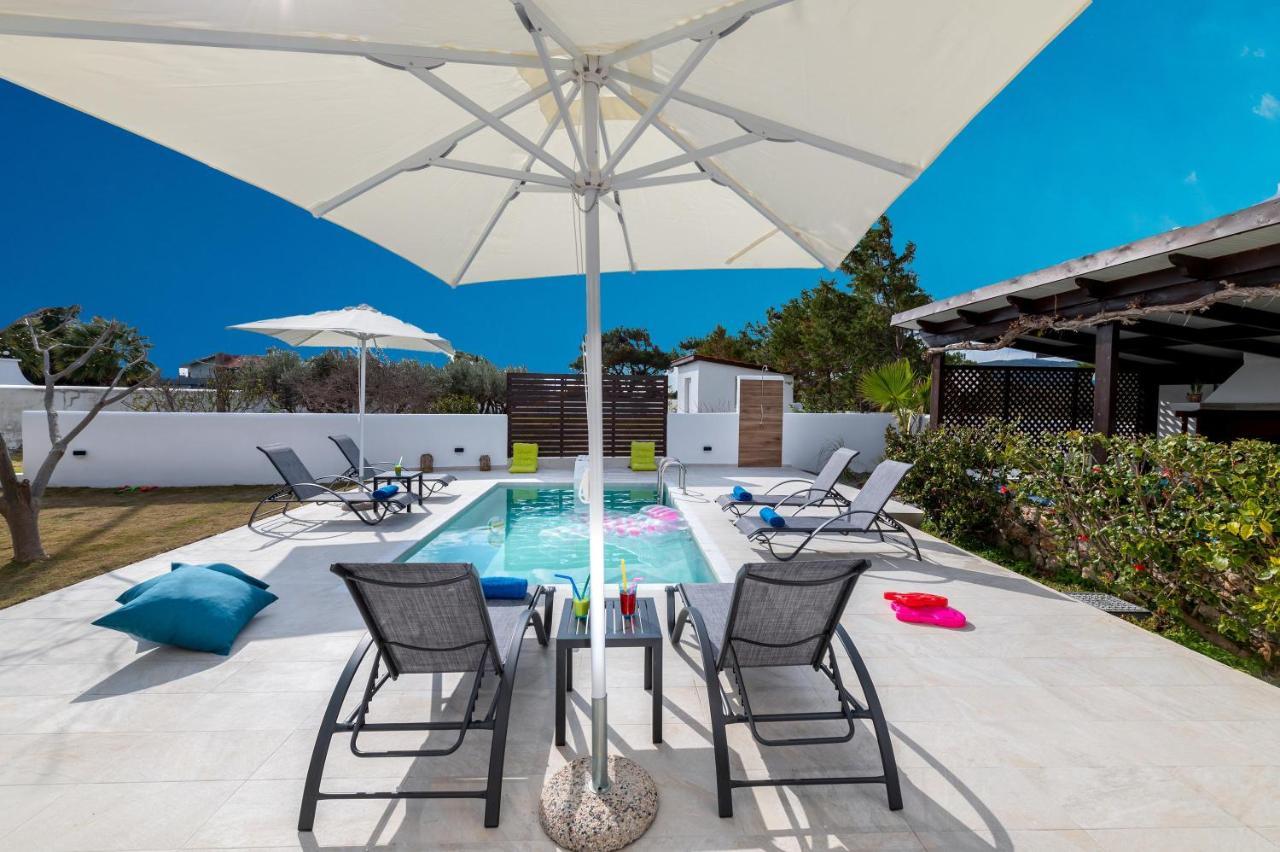 Evilion Villa 根纳迪 外观 照片