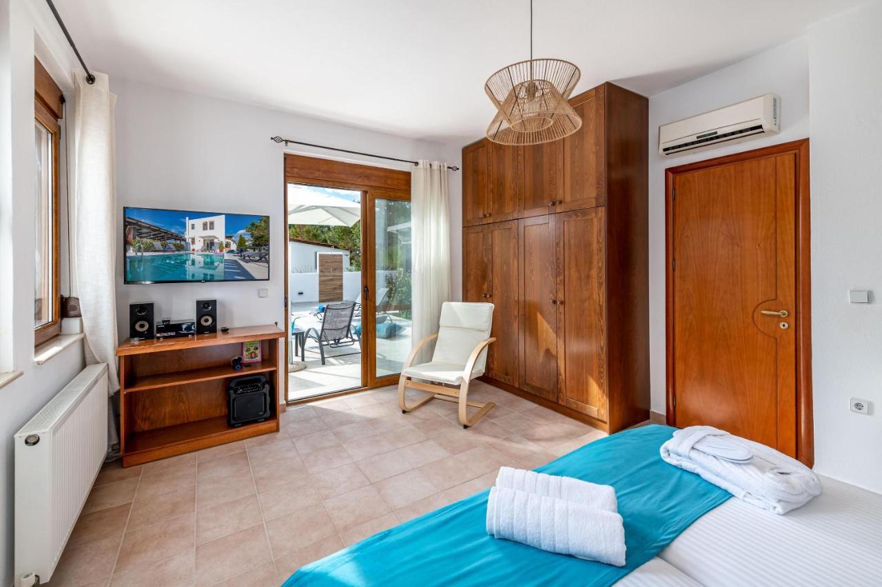 Evilion Villa 根纳迪 外观 照片